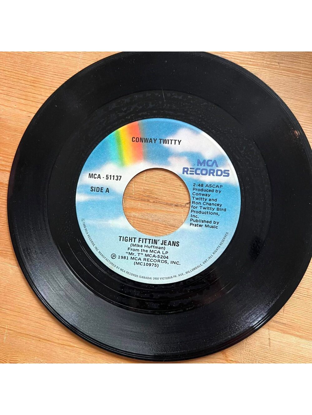 Conway Twitty - Tight Fittin' Jeans/I made you a Woman 45rpm VG+ R10